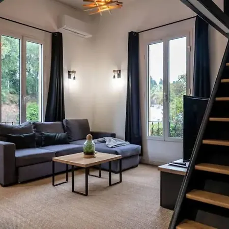 Apartment Avec Mezzanine Nice