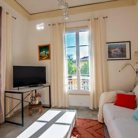 Apartment Dans Maison De Avec Jardin