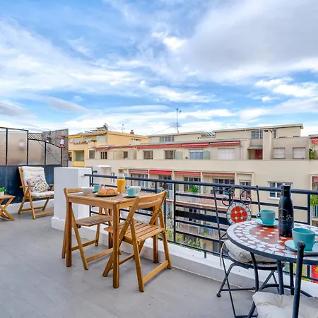 Floor Terrace - Dernier Etage Terrasse Cosy Apartment