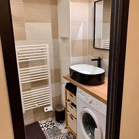 Tzarewitch Studio 10min Promenade & Gare Appartement