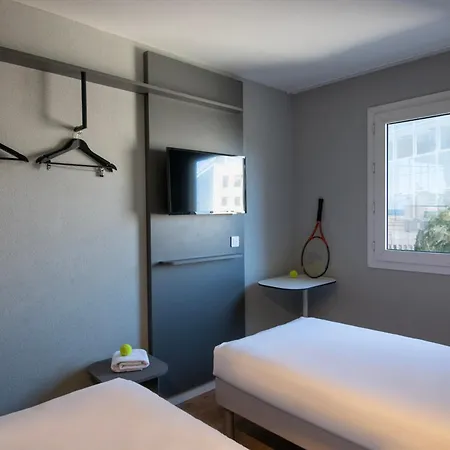 Ibis Budget Aeroport מלון 2*