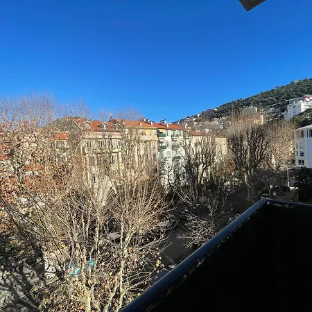 Top Studio - Terrasse - Proche Centre Apartment *