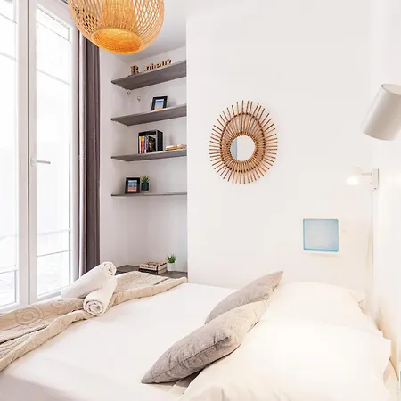 Apartment Large Terrace 1 Bdr Near Garibaldi Square *