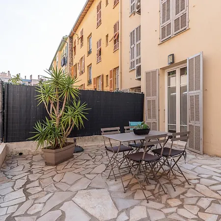 Apartment Large Terrace 1 Bdr Near Garibaldi Square