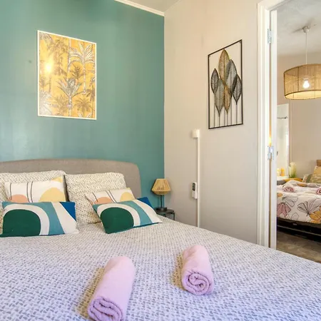 Apartment Cosy, Modern, Fully Equipped, Air Conditioning, Historical, Old Town, 1minute Walk From - 