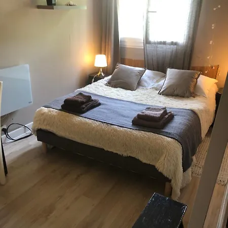 Charmante Privee 5/10 Mn Du Centreville/port-jardin/parking Bed & Breakfast *