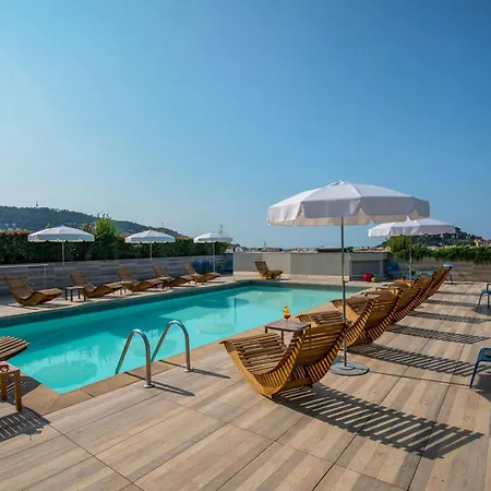 Ξενοδοχείο Novotel Centre Vieux