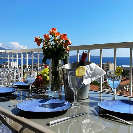 Apartment Panoramic Sea View - Air-conditioning - Balcony - Tramway - 2 Bedrooms - Wifi - Fully Equipped Kitchen Nice