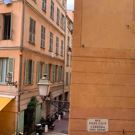 Appartement 33 On The Old Historic Senate Square *