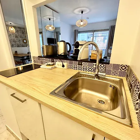 Riviera: Quiet With Ac And Terrace In Carré D'or Apartment Nice
