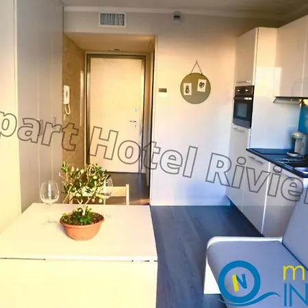 Riviera Nice: Old Town With Sea View *