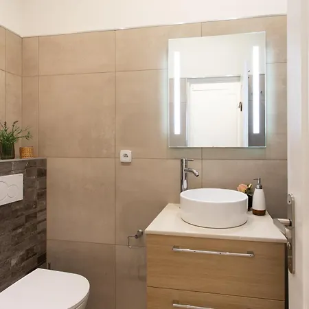 Boutique La Lavande Free Parking Center Apartment