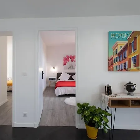 Echapee Belle - Vinayard View - Jacuzzi Bbq - Parking 아파트