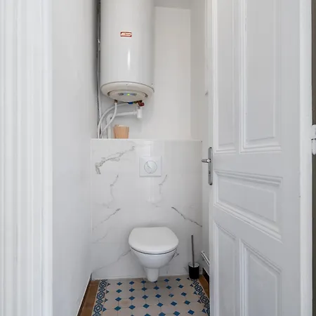 Renting - Foch - Luxury Bourgeois & Design At The Heart Of * Nice