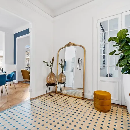 Renting - Foch - Luxury Bourgeois & Design At The Heart Of Nice