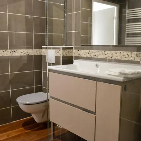 Superbe 3 Pieces Jardin Piscine Apartment *