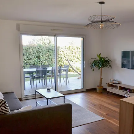 Apartment Superbe 3 Pieces Jardin Piscine Nice