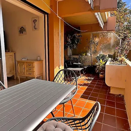 Le Jardin Bleu - Cosy&confort Apartment *