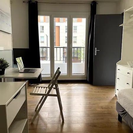 Cosy Studio Near Beaches * Nice