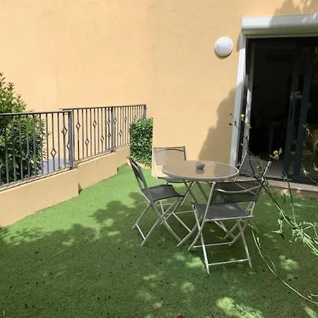 Apartment Les Volets Bleus Nice