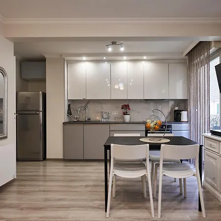 Apartment Moderne 2/3 Pieces Pres Du Port *