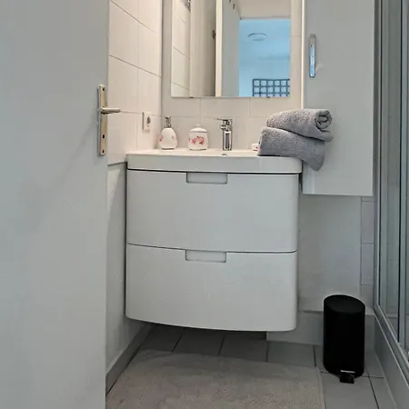 Riviera Apartment