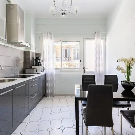 Apartment Notre Dame - Huge Sunny Modern 2br Flat - Terrace