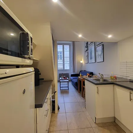 Au Coeur Du Vieux-nice - Plages - Mezzanine - 3 Personnes - A Pied!