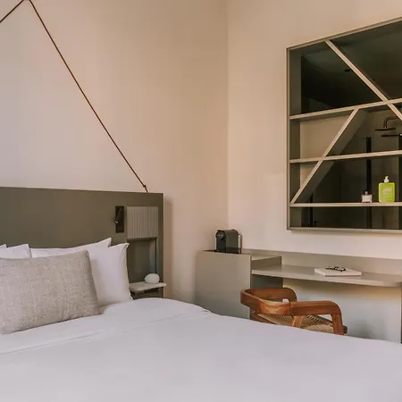Hotel Yelo Jean Medecin Powered By Sonder Nice