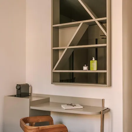 Hotel Yelo Jean Medecin Powered By Sonder