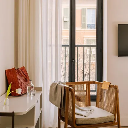 Hotel Yelo Jean Medecin Powered By Sonder