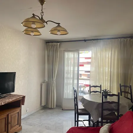 Apartment Oasis Urbaine 2 Piece Nice