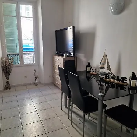 Apartment Central *