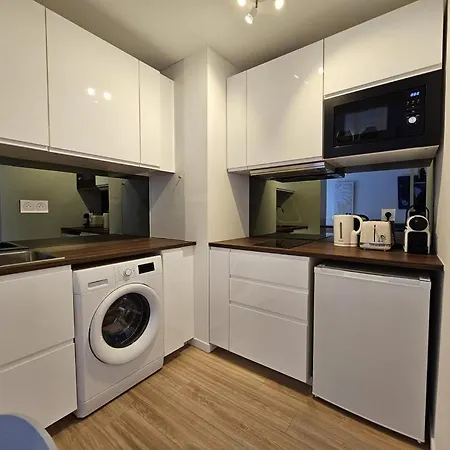 Agusta Sweethome Nice