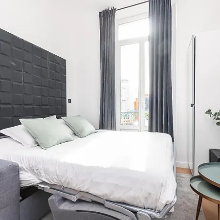 Apartment 7 Foch 202 - Contemporain En Plein Coeur De - Climatisation