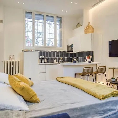 4 Stars Palais Hermitage, 5 Pers, Ac, Full Confort Apartment *