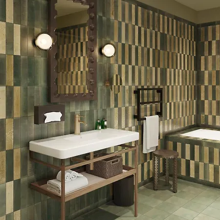 Hotel Gounod Fully Renovated 4*