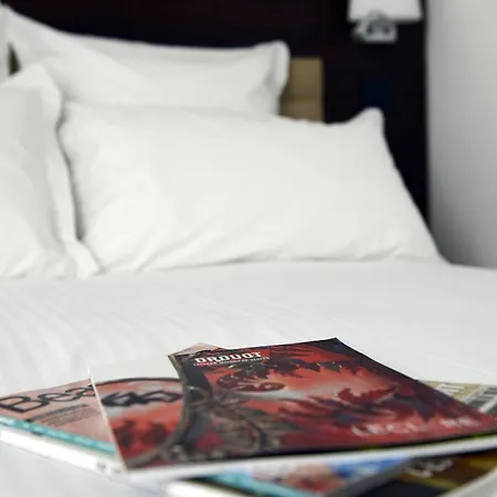 & Monsigny Otel