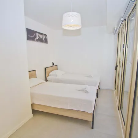 Sea Front Palace Promenade Apartment *