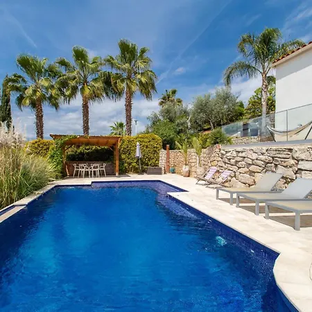 San Vincenzo Villa