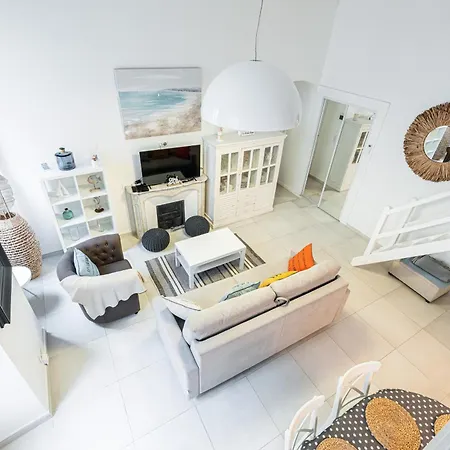 Apartment La Petite Chaise Bleue