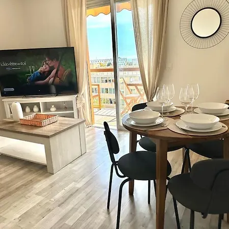 Joli 2 Pieces - Proche Aeroport - Terrasse Vue Apartment Nice