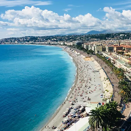 Magnificent Renovated Apartment, 2 Of 45 M2, Close Tothe Sea, Floor, Terrace *