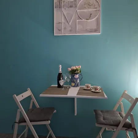 Beautiful With Privat Terrace Apartment *