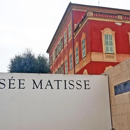 Luxury On Promenade Des In Apartment *