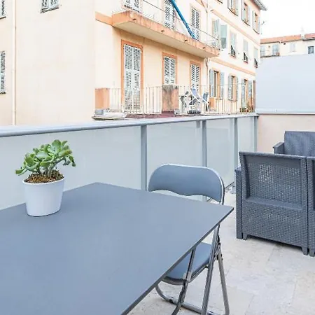 Cozy Avec Terrasse N12 Apartment *
