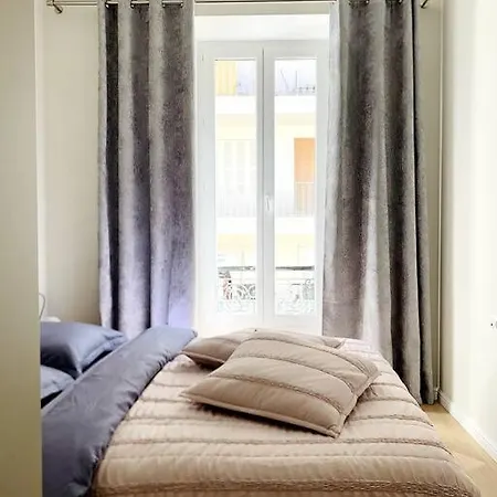 Luxuriously Furnished Bright Newly Renovated Oasis Nice