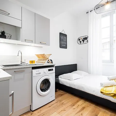Charming Center 108 Apartment Nice