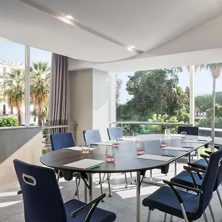 Le Meridien Nice 4*