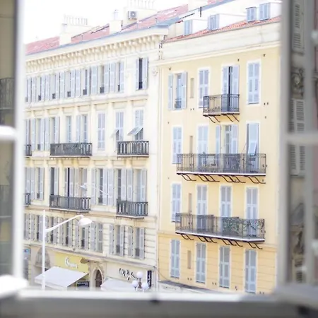 Apartment Centre Carre D'or Nice